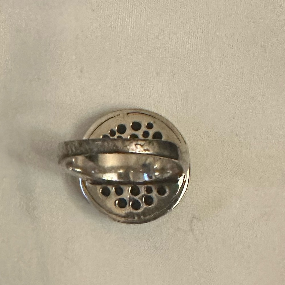 Silver ring - Picture 6 of 7